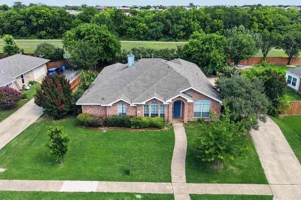 $499,000 | 320 Elizabeth Trail, Murphy, TX 75094