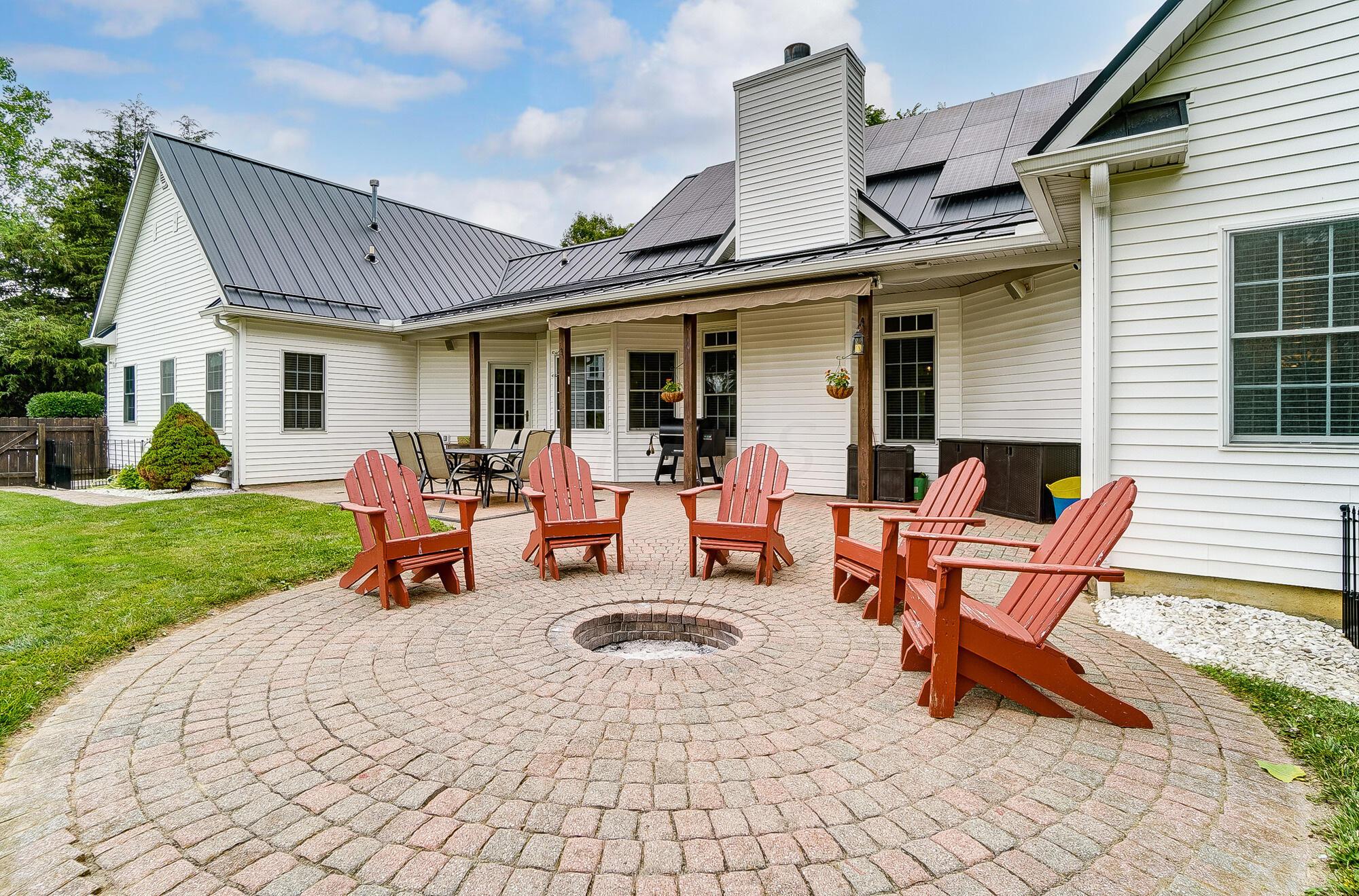 3944 Curve Road Delaware, OH 43015 - Photo 98 of 120 PAVER PATIO WITH FIREPIT