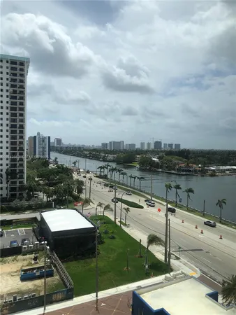 $2,650 | 801 South Ocean Drive, Unit 1004, Hollywood, FL 33019