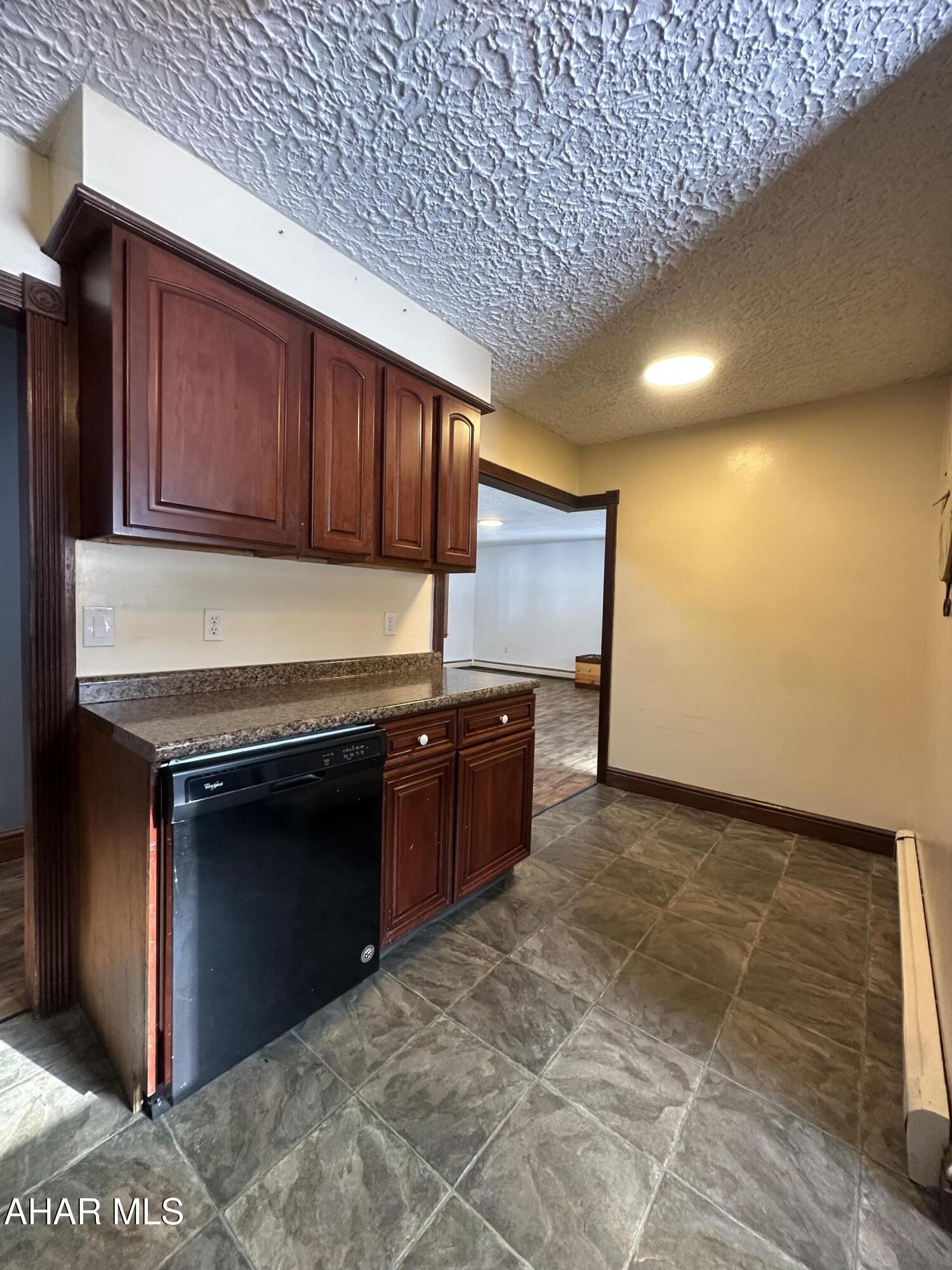 3445 Johnstown Road Duncansville, PA 16635 - Photo 13 of 36