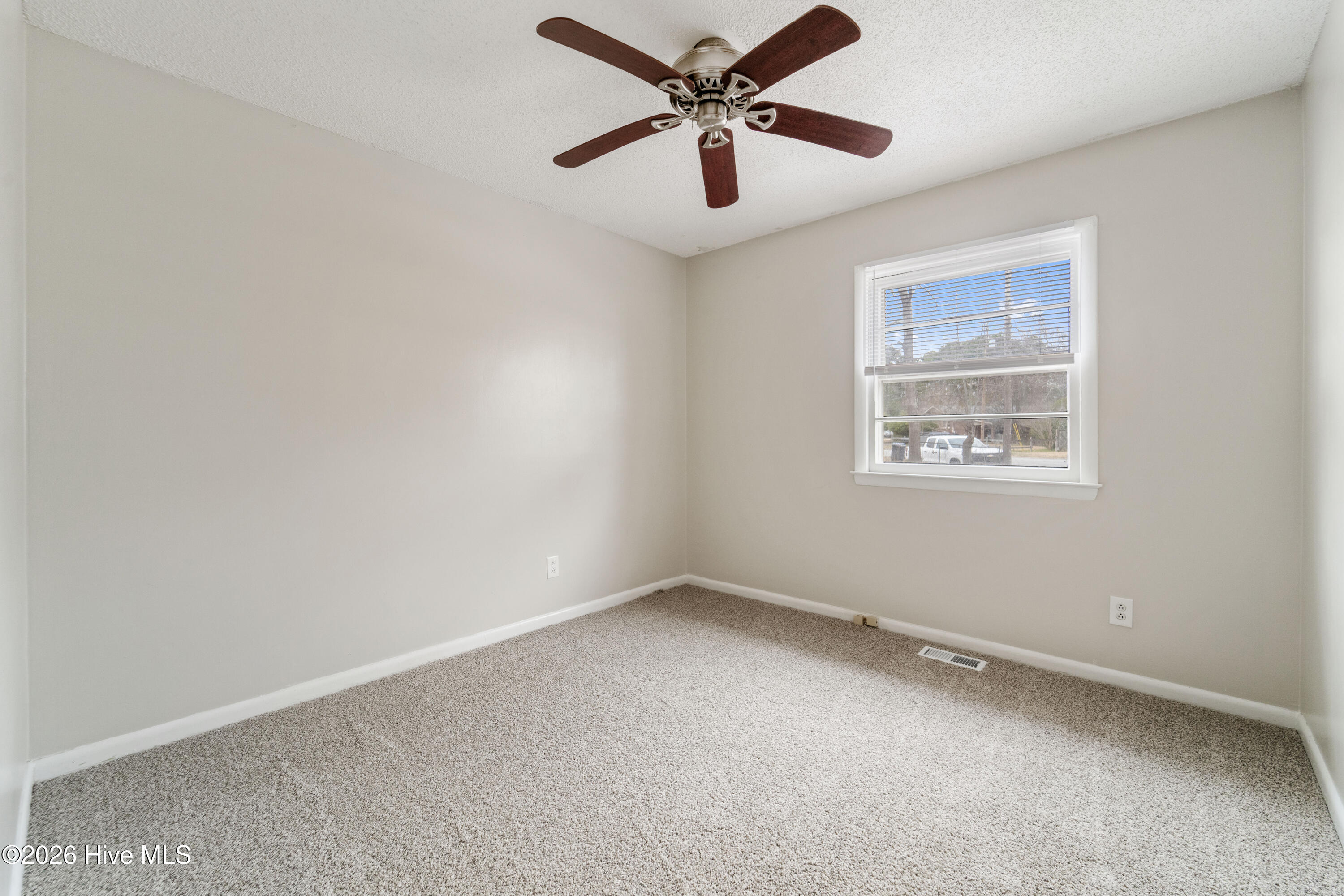 124 Wilson Court Jacksonville, NC 28546 - Photo 30 of 42 DSC06635