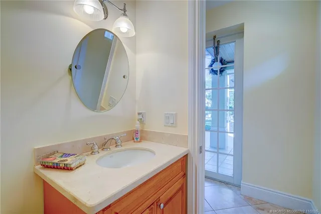 $1,650,000 | 4577 Southeast Waterford Drive, Stuart, FL 34997