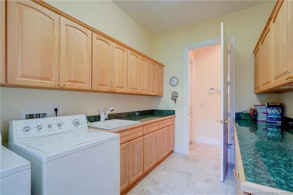 $1,500,000 | 4577 Southeast Waterford Drive, Stuart, FL 34997
