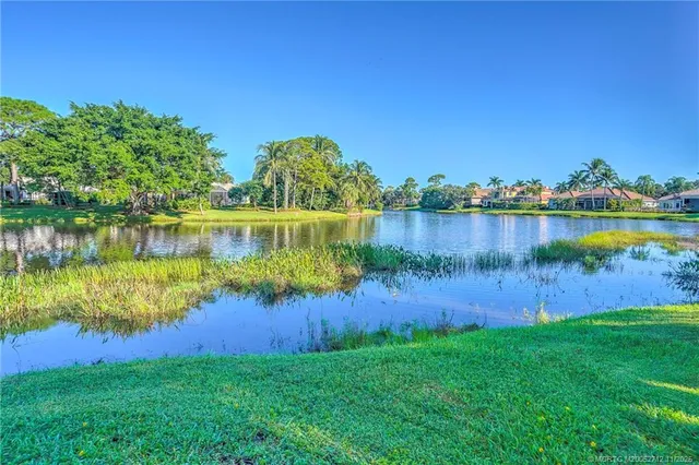 $1,650,000 | 4577 Southeast Waterford Drive, Stuart, FL 34997