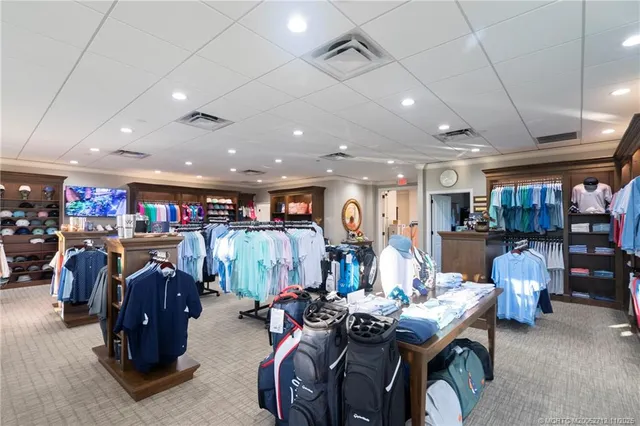 $1,650,000 | 4577 Southeast Waterford Drive, Stuart, FL 34997