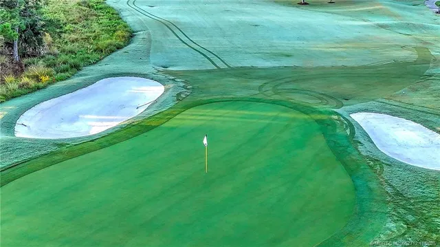 $1,650,000 | 4577 Southeast Waterford Drive, Stuart, FL 34997