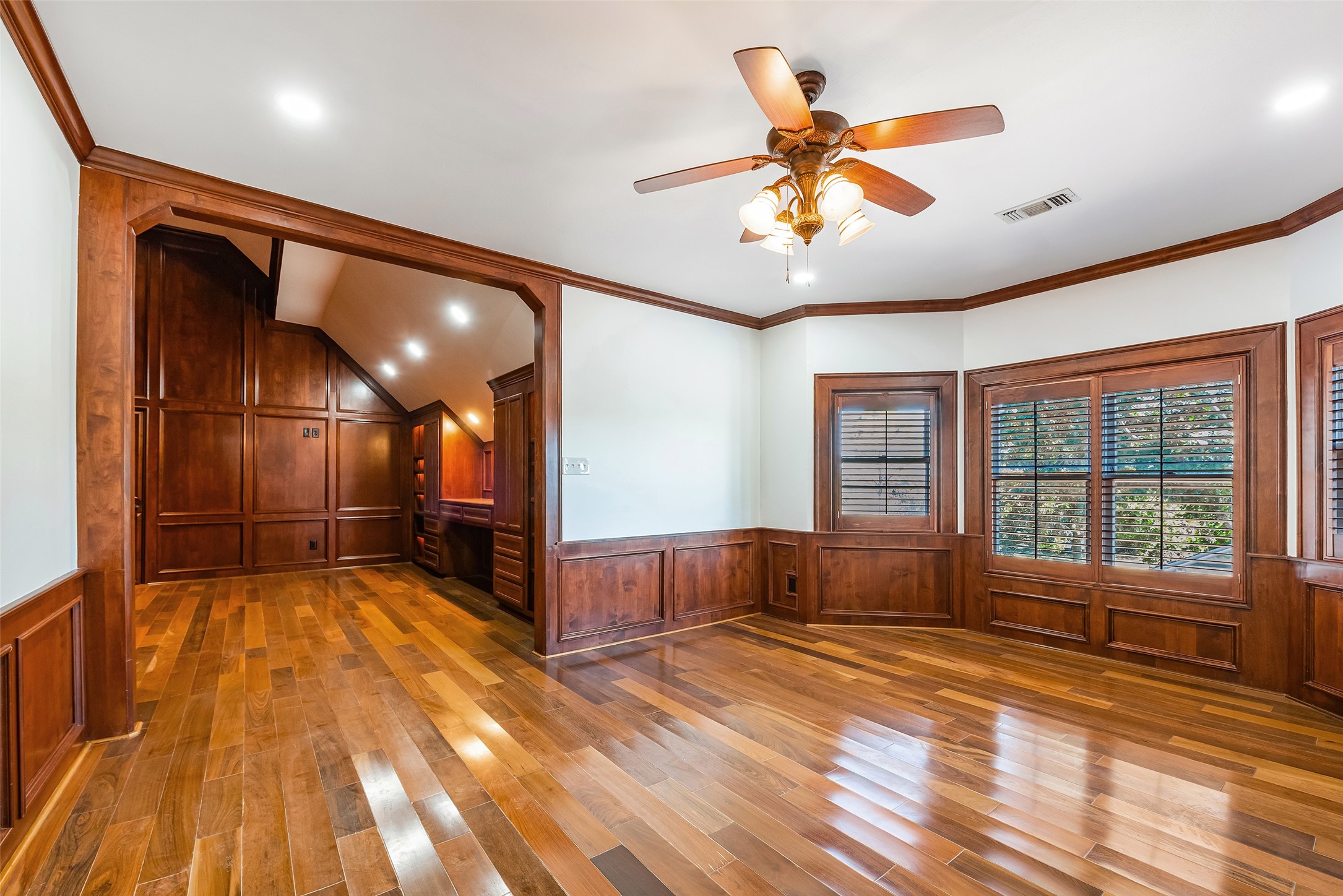 4610 Lea Lane Fulshear, TX 77406 - Photo 41 of 50 a view of livingroom with a ceiling fan and window