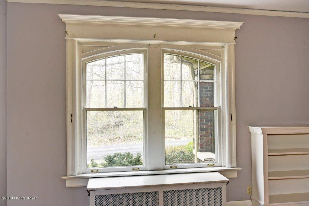 1436 Cherokee Road Louisville, KY 40204 - Photo 8 of 57 _DSC2504_6_7