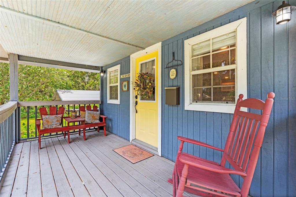 4405 North Wilder Road Plant City, FL 33565 - Photo 56 of 78 a view of a two chairs in the balcony