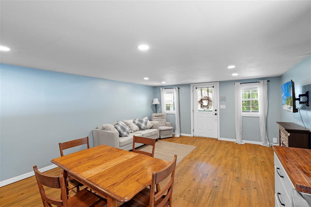 4405 North Wilder Road Plant City, FL 33565 - Photo 59 of 78 a bed room with a bed and window