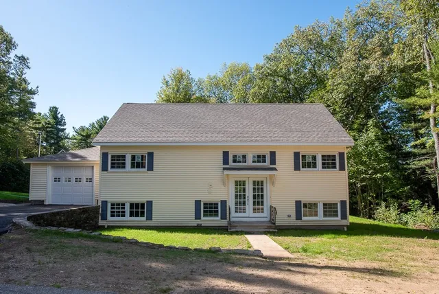 $555,000 | 84 Kendall Road, Holden, MA 01520