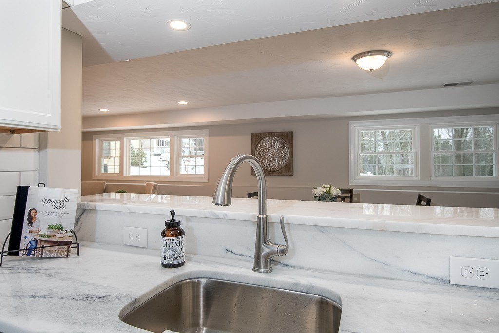 84 Kendall Road Holden, MA 01520 - Photo 11 of 25 Gallery Image 11