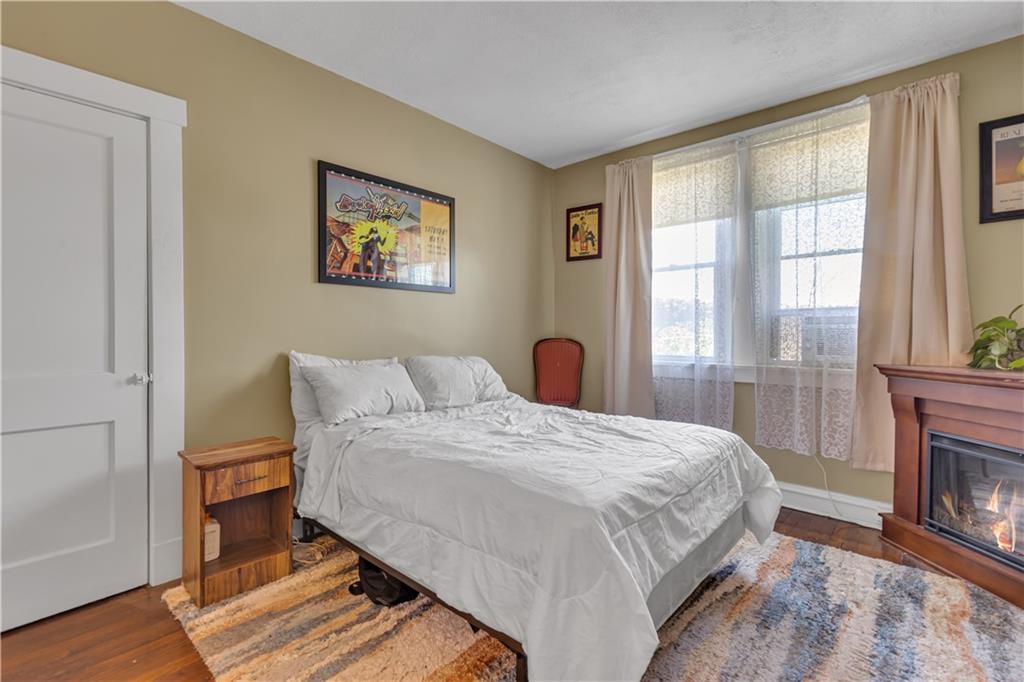 827 Frank Street McKees Rocks, PA 15136 - Photo 6 of 10