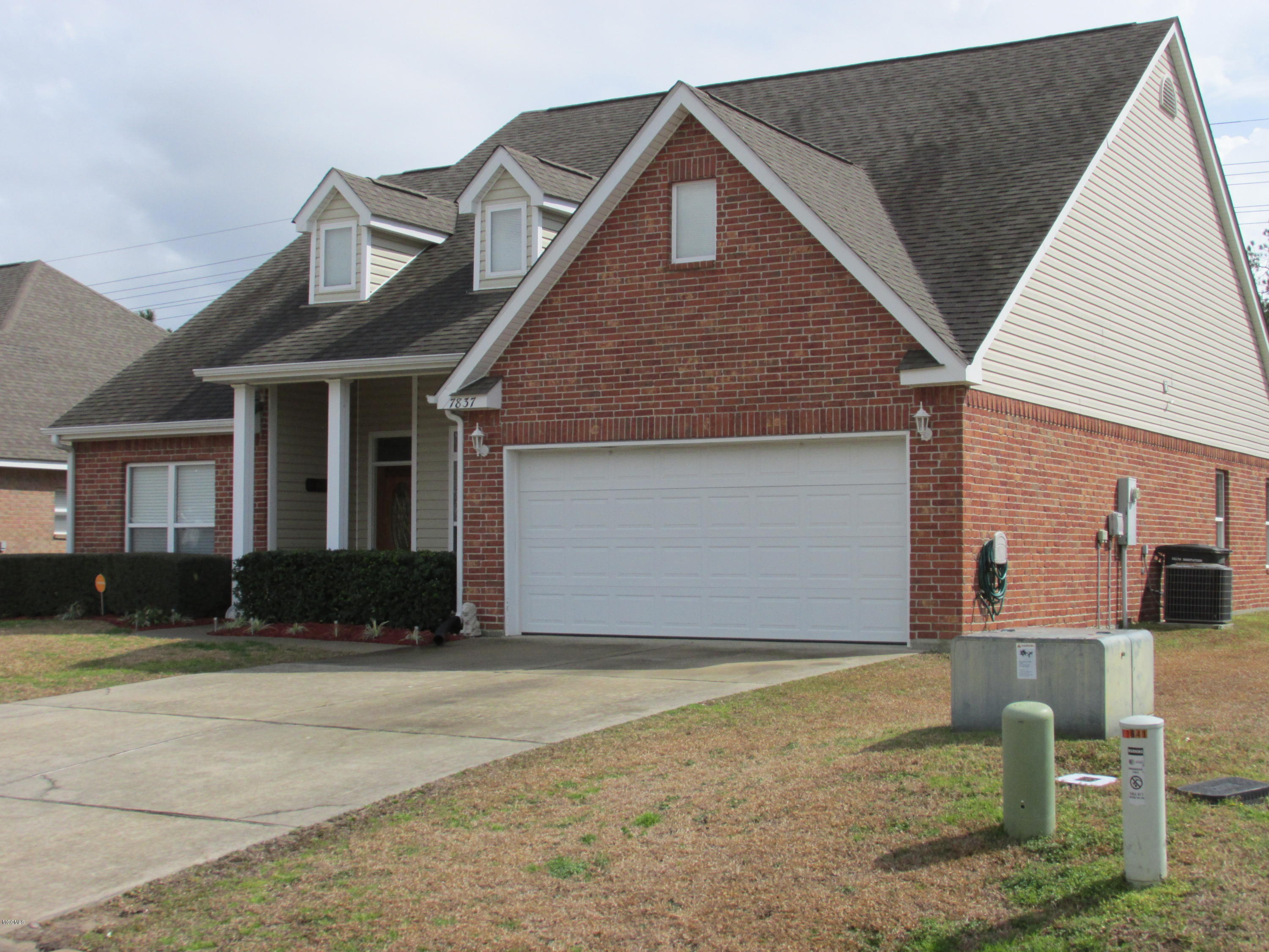 7837 Rue Morgan Ocean Springs, MS 39564 - Photo 3 of 34 Wildey 003