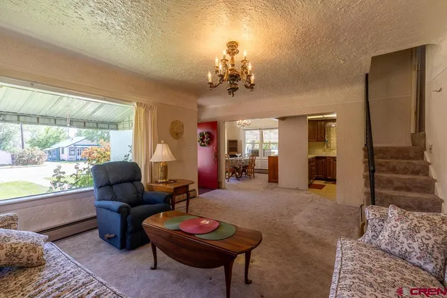 a view of a backyard with cabin