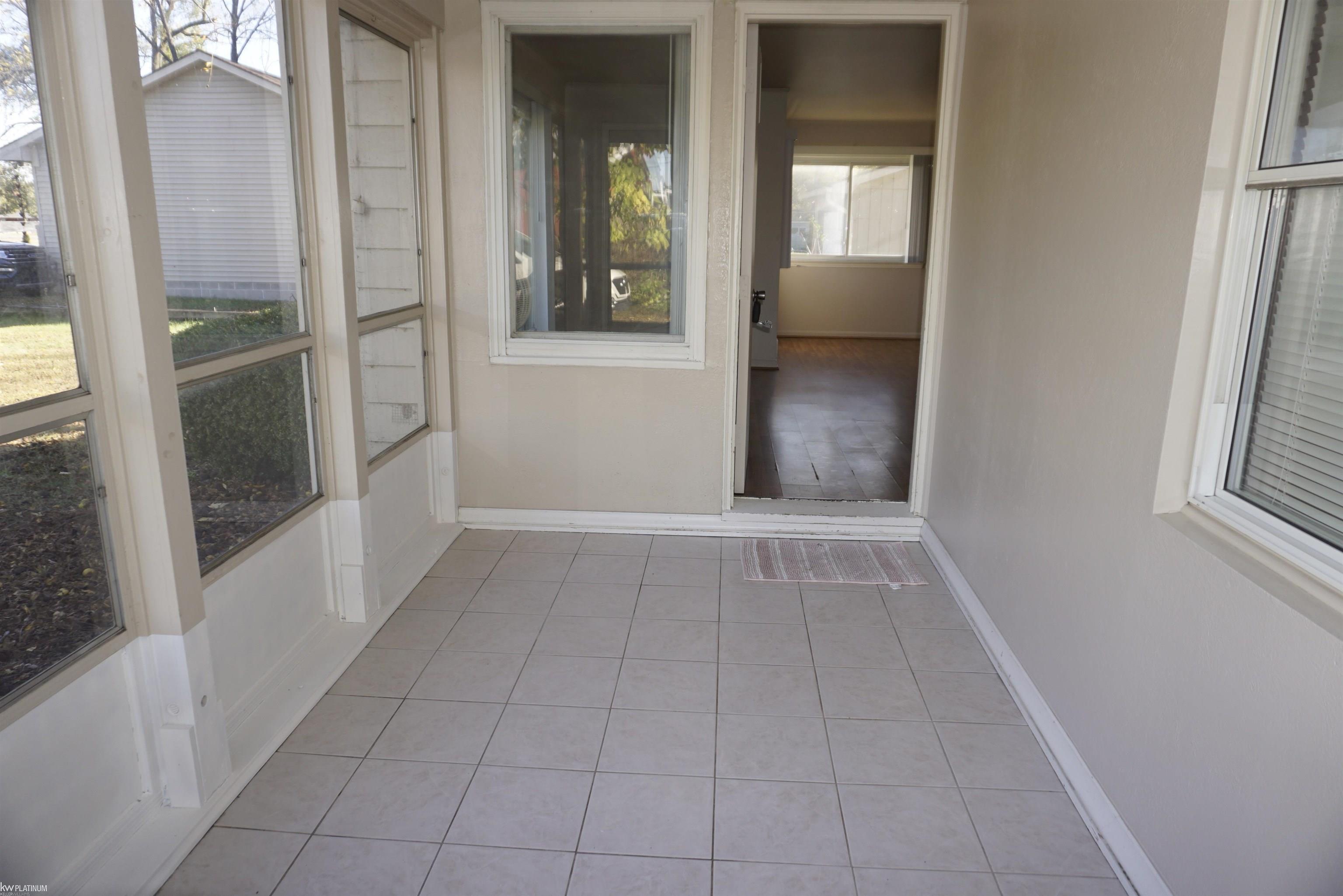 46721 Dequindre Road Rochester Hills, MI 48307 - Photo 3 of 15