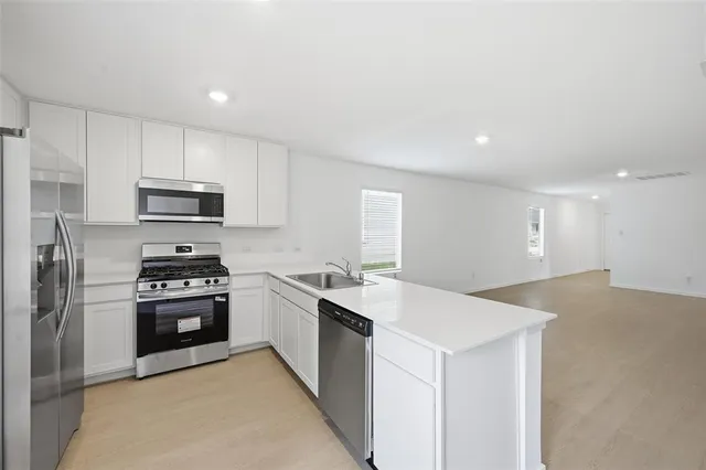 $1,700 | 3928 Pontchartrain Parkway, Sherman, TX 75090