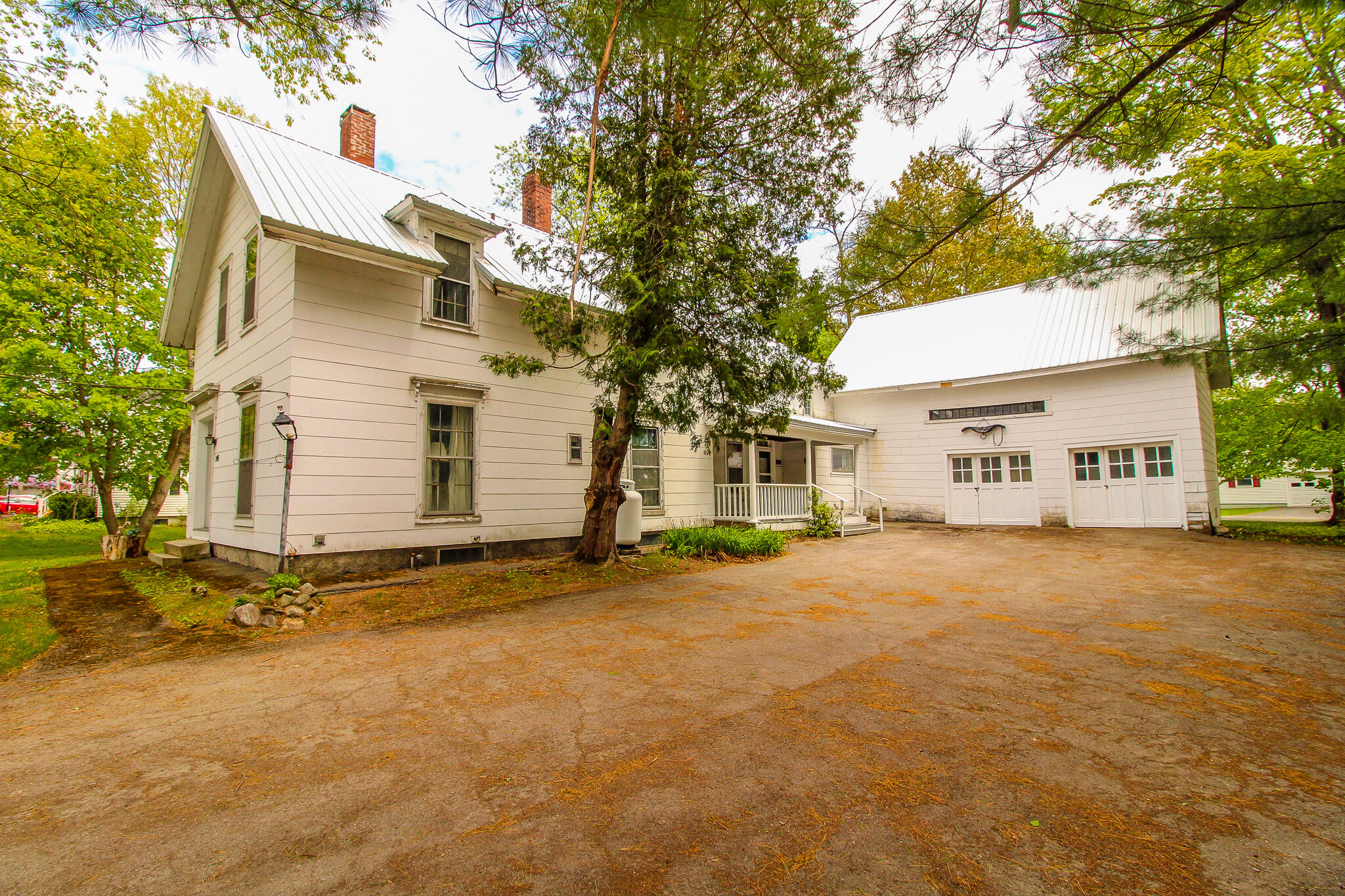 1327 State Street Bangor, ME 04401 - Photo 1 of 51 IMG_0010