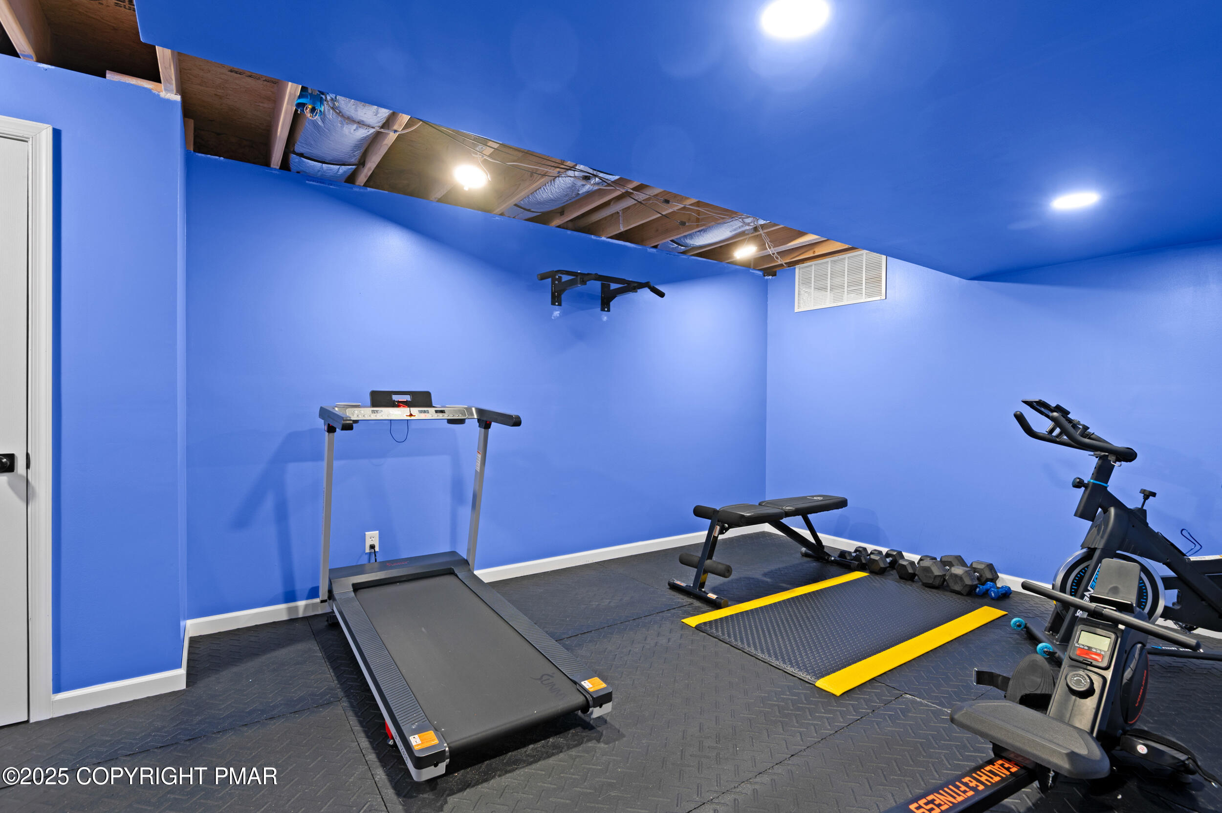 322 Russell Court Effort, PA 18330 - Photo 40 of 45 a room with gym equipment