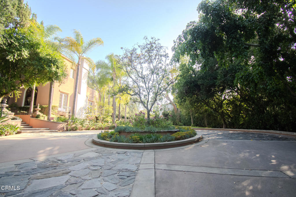 1363 Virginia Road San Marino, CA 91108 - Photo 4 of 65 3