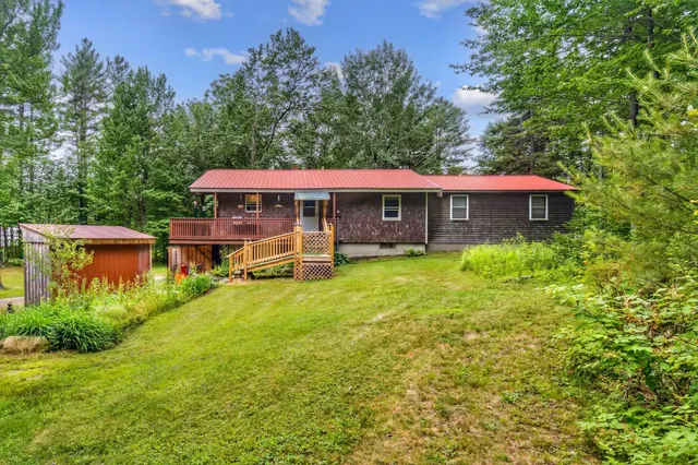 $425,000 | 87 Old Chandlers Mills Road, Claremont, NH 03743
