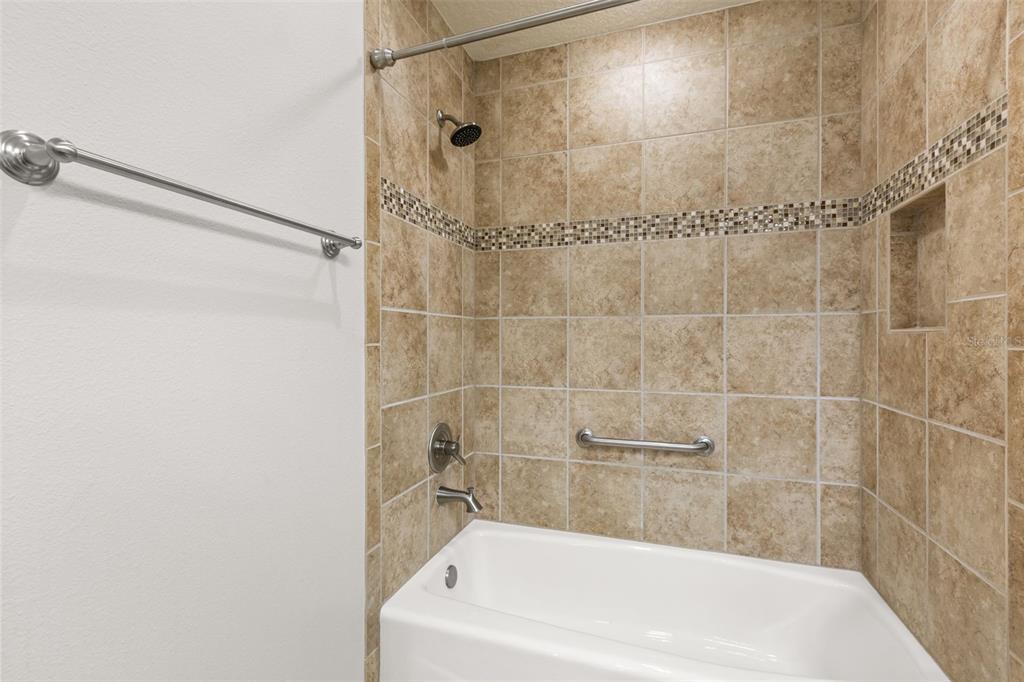 842 Pickett Road The Villages, FL 32163 - Photo 17 of 38