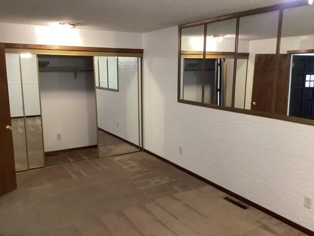 $139,900 | 800 North Westview Drive, Derby, KS 67037