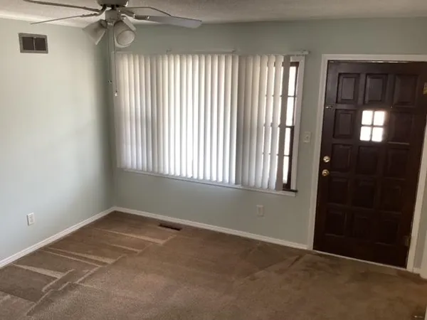 $139,900 | 800 North Westview Drive, Derby, KS 67037