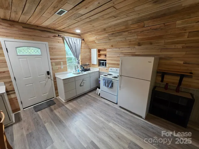 $1,500 | 820 Clearview Road, Cleveland, NC 27013