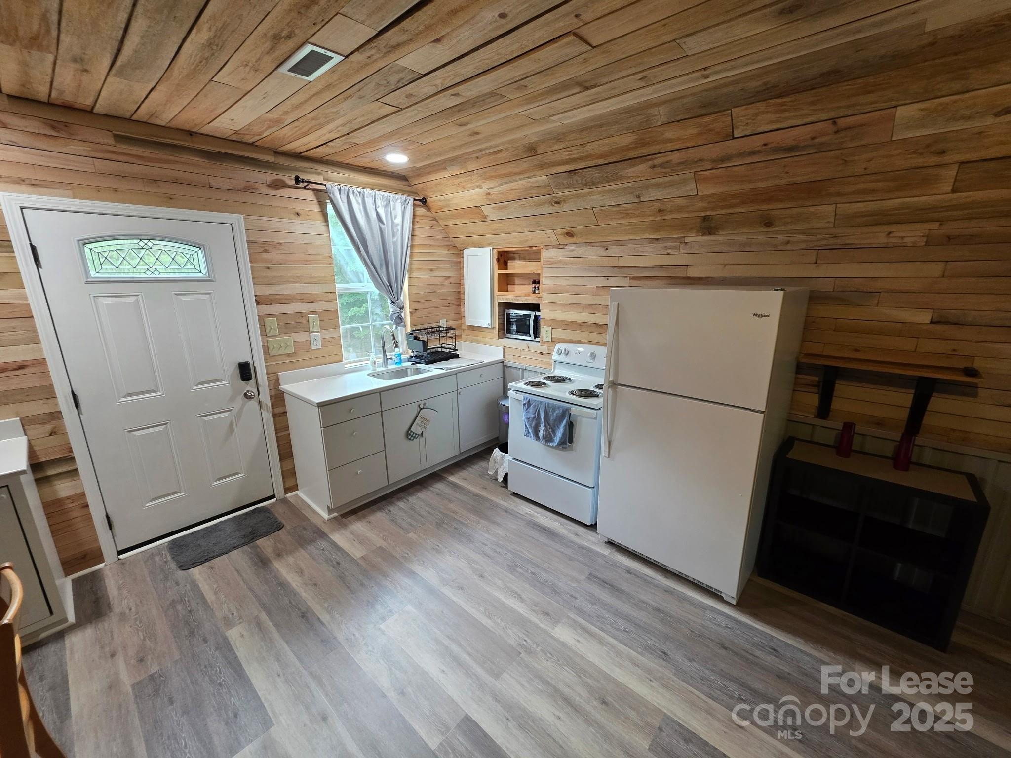 820 Clearview Road Cleveland, NC 27013 - Photo 2 of 14