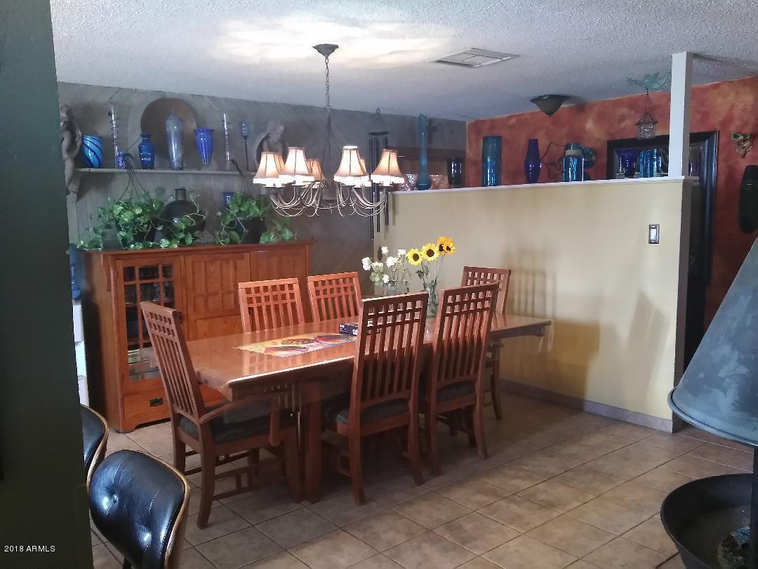 5401 West Osborn Road Phoenix, AZ 85031 - Photo 4 of 18 osborn dinning area