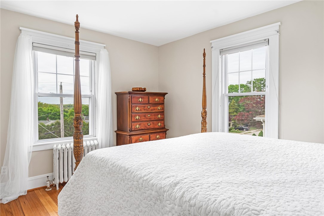 39 Summer Street Westerly, RI 02891 - Photo 22 of 45