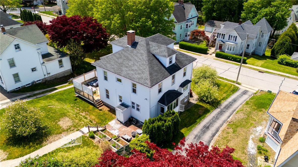 39 Summer Street Westerly, RI 02891 - Photo 36 of 45