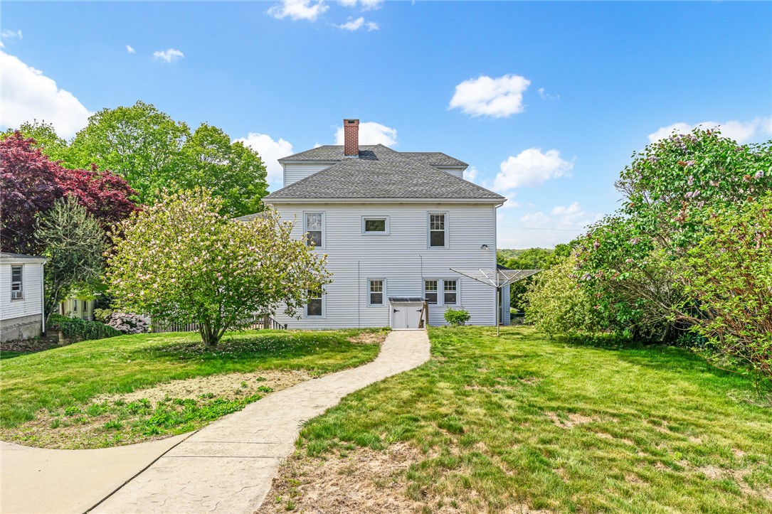 39 Summer Street Westerly, RI 02891 - Photo 5 of 45