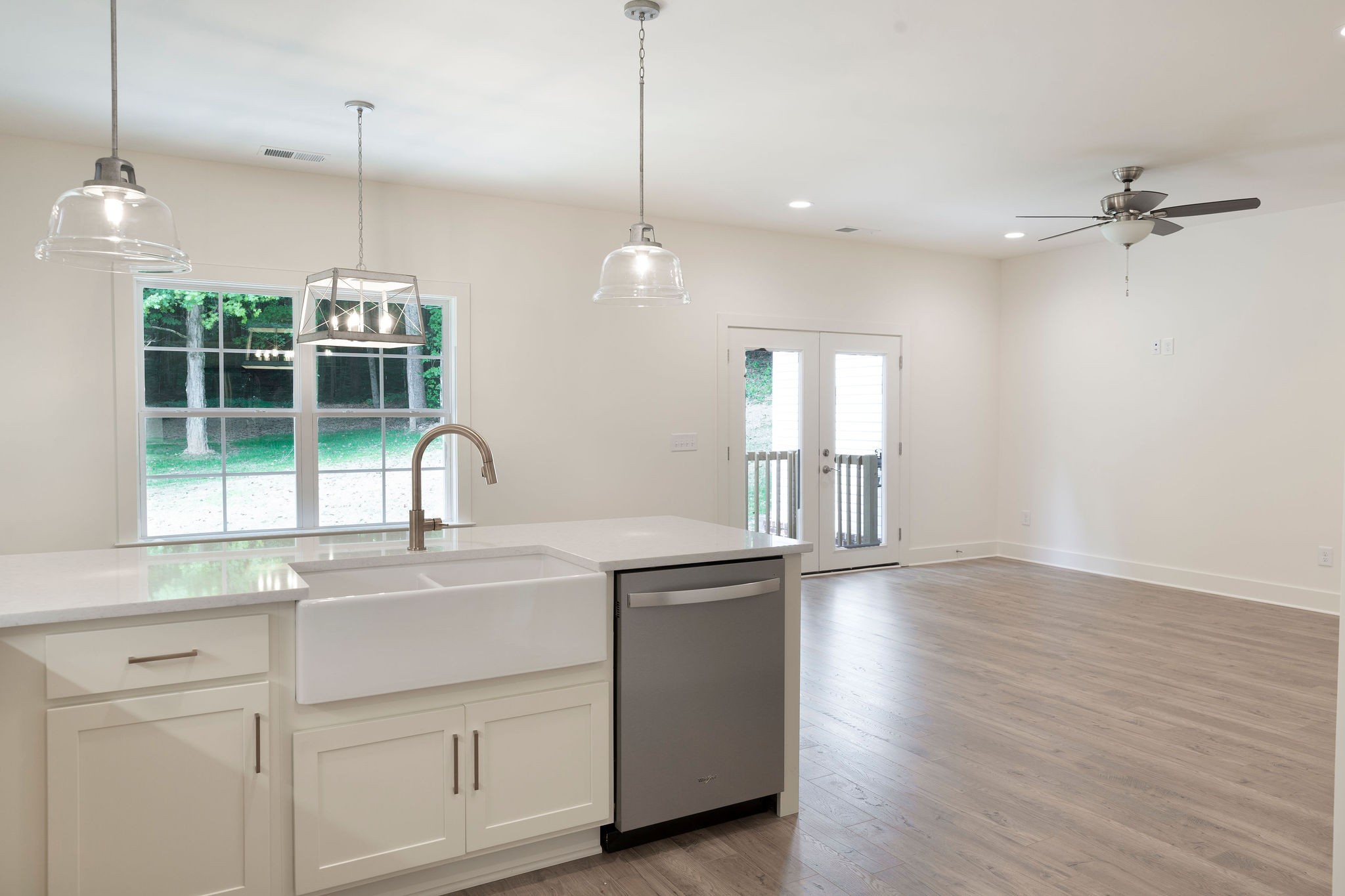 1570 Old Gallatin Road Portland, TN 37148 - Photo 5 of 28 Gallery Image 5