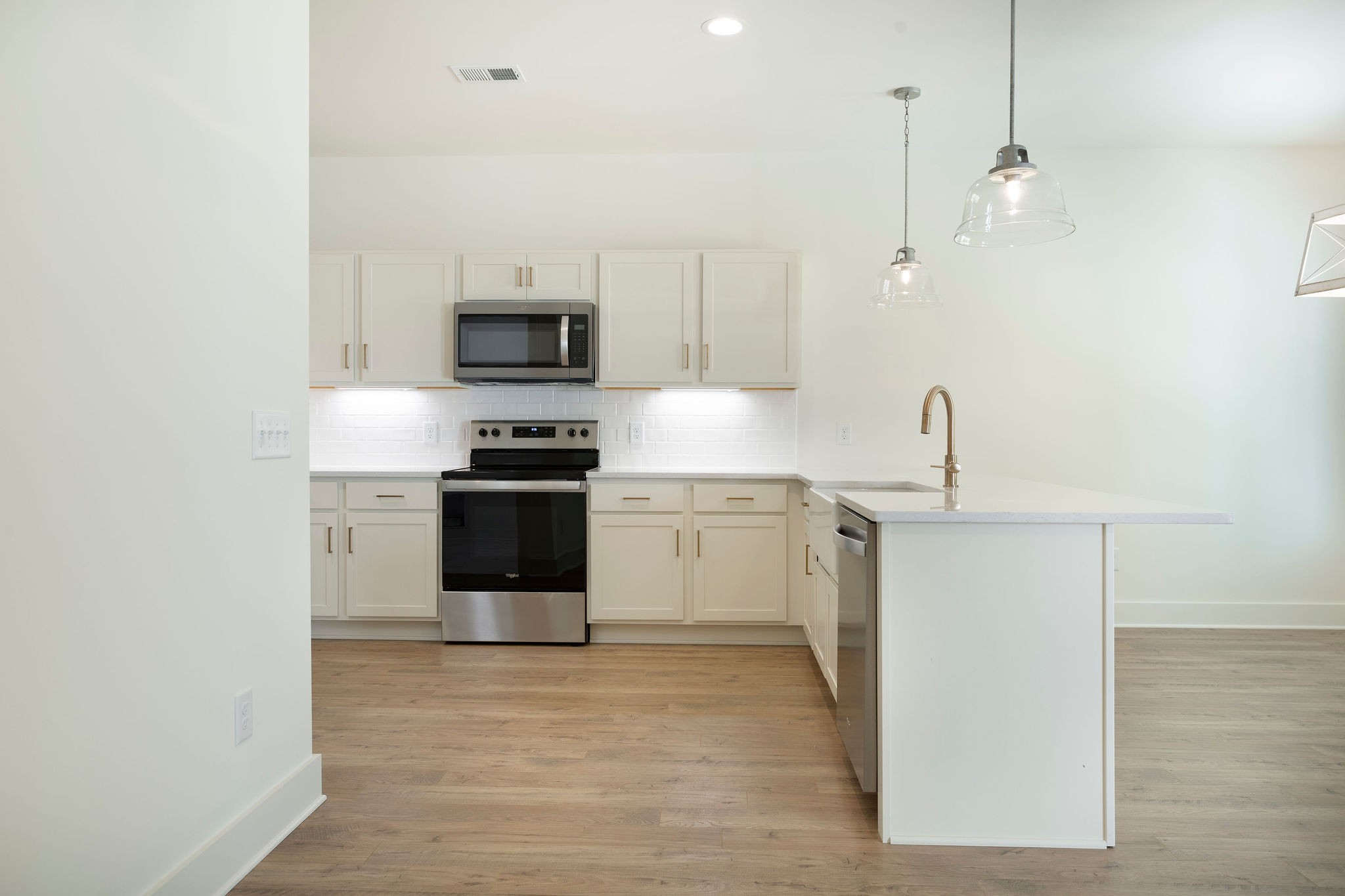 1570 Old Gallatin Road Portland, TN 37148 - Photo 9 of 28 Gallery Image 9