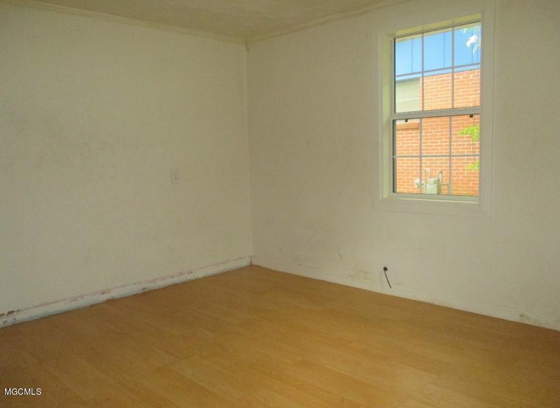 6813 Gregory Street Moss Point, MS 39563 - Photo 10 of 16 BEDROOM