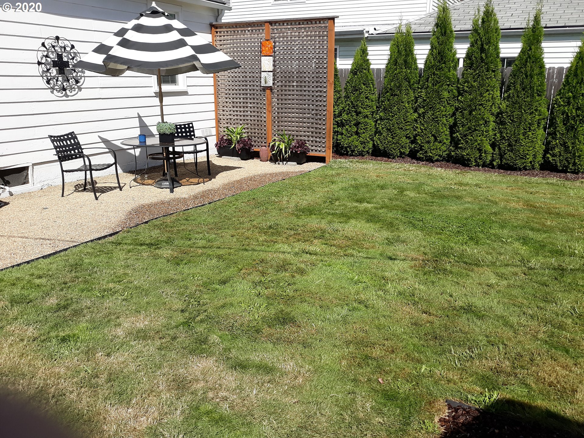 1045 North 3rd Place Springfield, OR 97477 - Photo 22 of 27