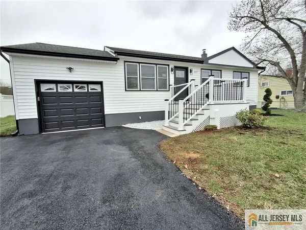 $699,000 | 397 Lake Avenue, Colonia, NJ 07067