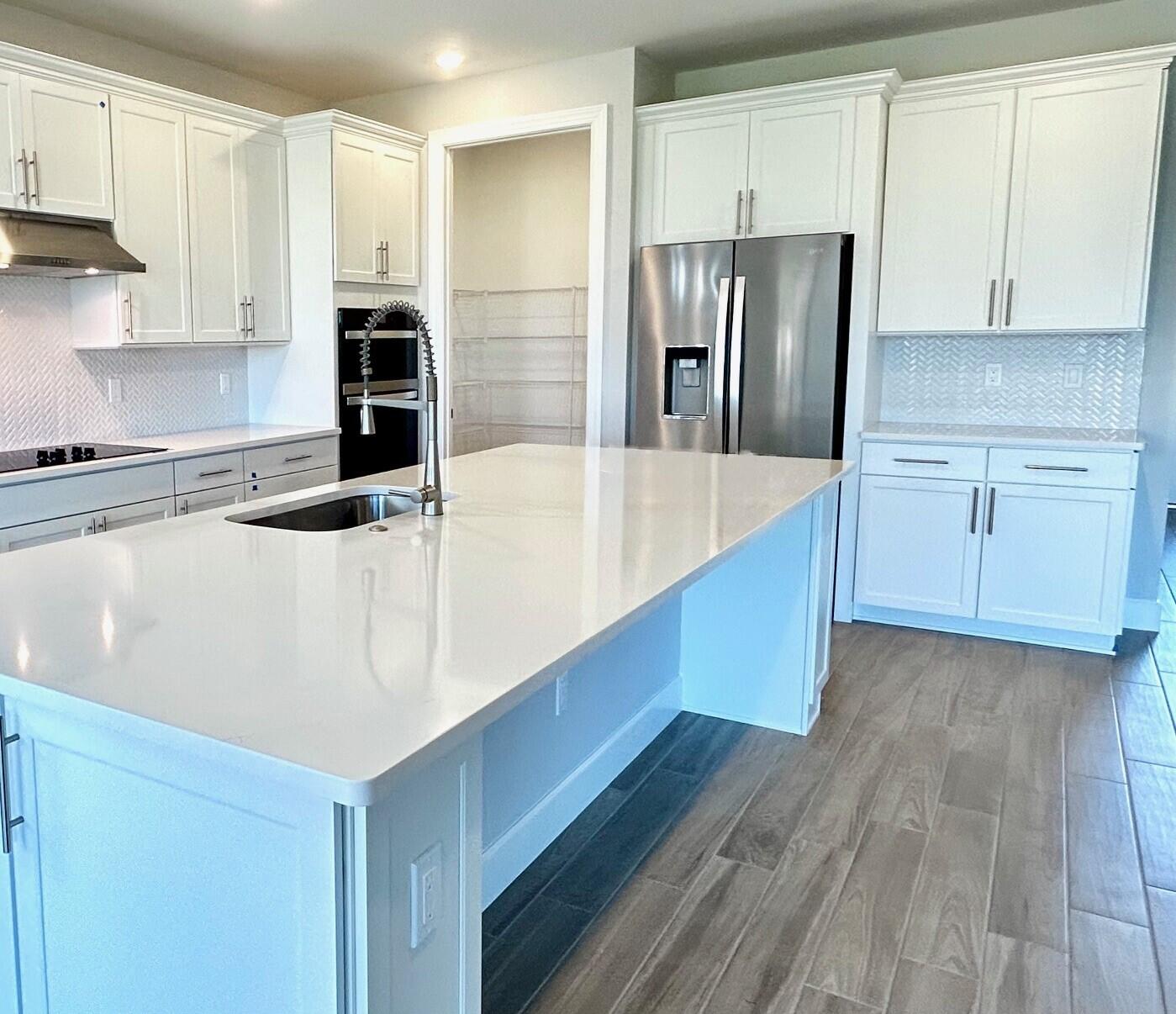 4220 Silver Maple Way, Unit STELLAR Vero Beach, FL 32967 - Photo 12 of 34 189 Kitchen