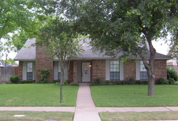 $2,195 | 6909 Darton Drive, Plano, TX 75023