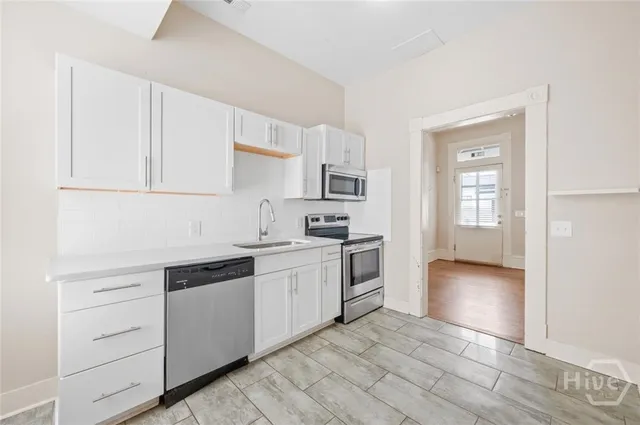 $2,650 | 1314 Lincoln Street, Savannah, GA 31401