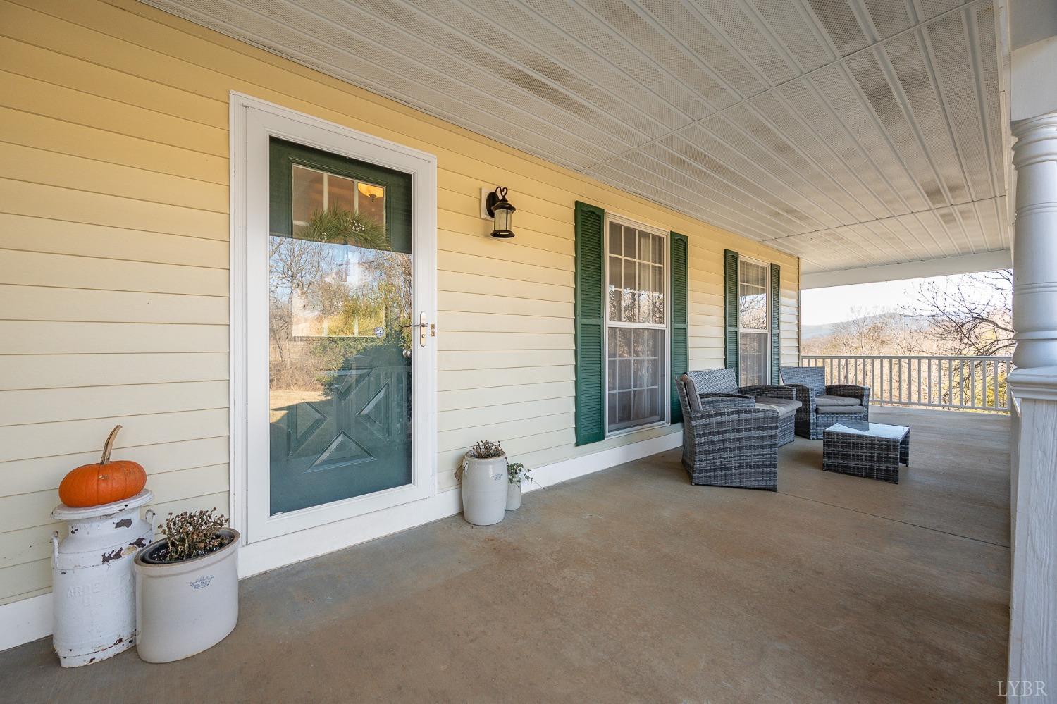 3520 Roaring Run Road Goode, VA 24556 - Photo 4 of 68