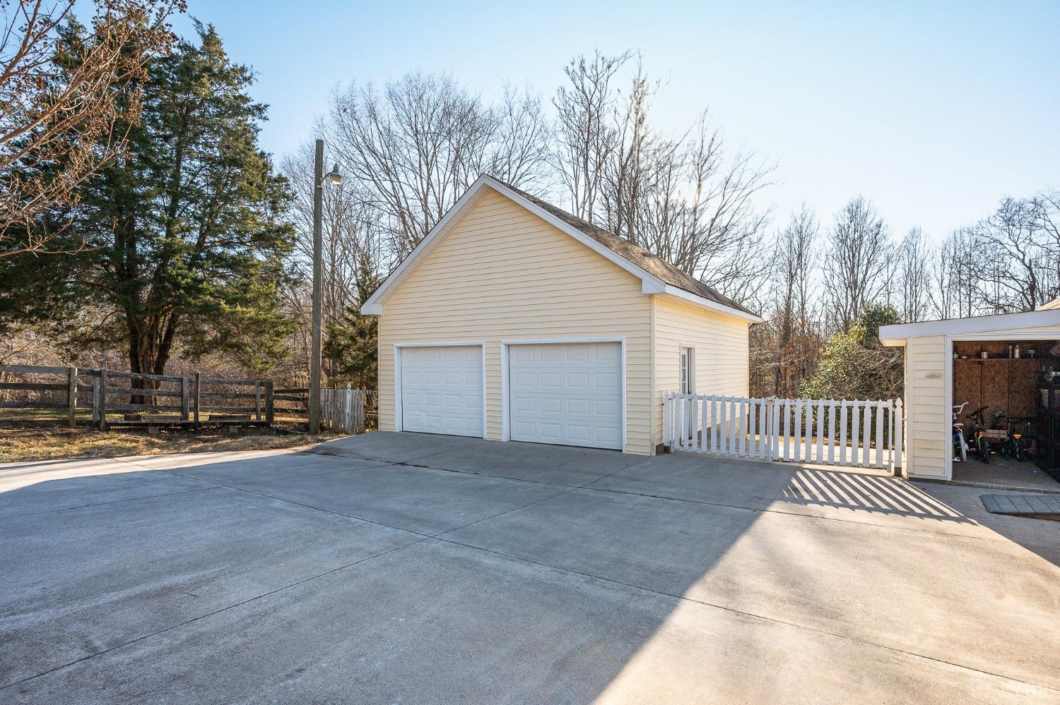 3520 Roaring Run Road Goode, VA 24556 - Photo 59 of 68