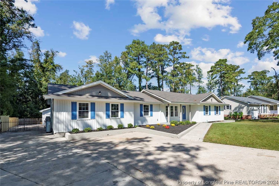 3980 Kings Cross Road Lumberton, NC 28360 - Photo 3 of 46 Gallery Image 3