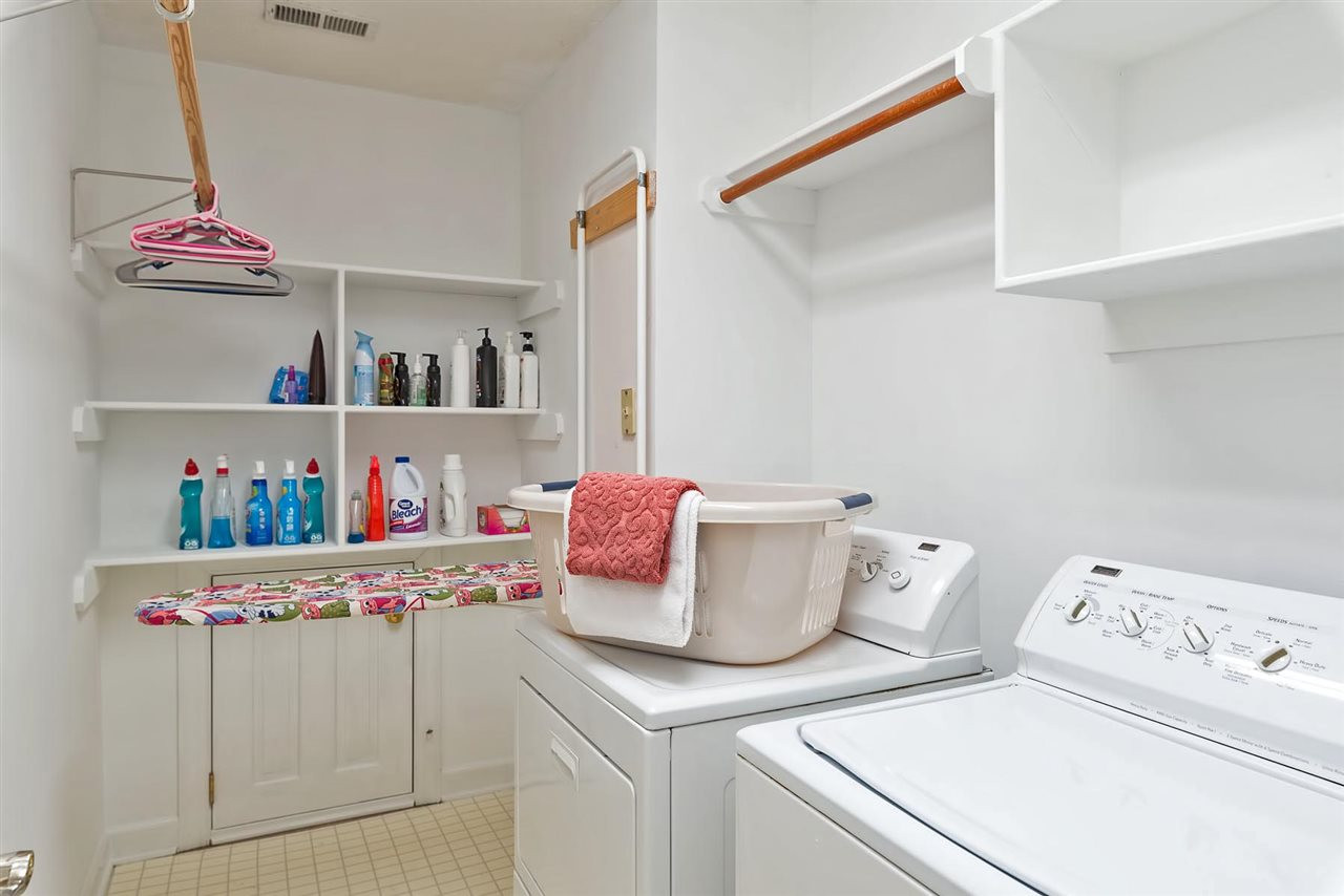 8816 Ross Court Raleigh, NC 27613 - Photo 22 of 25 Laundry