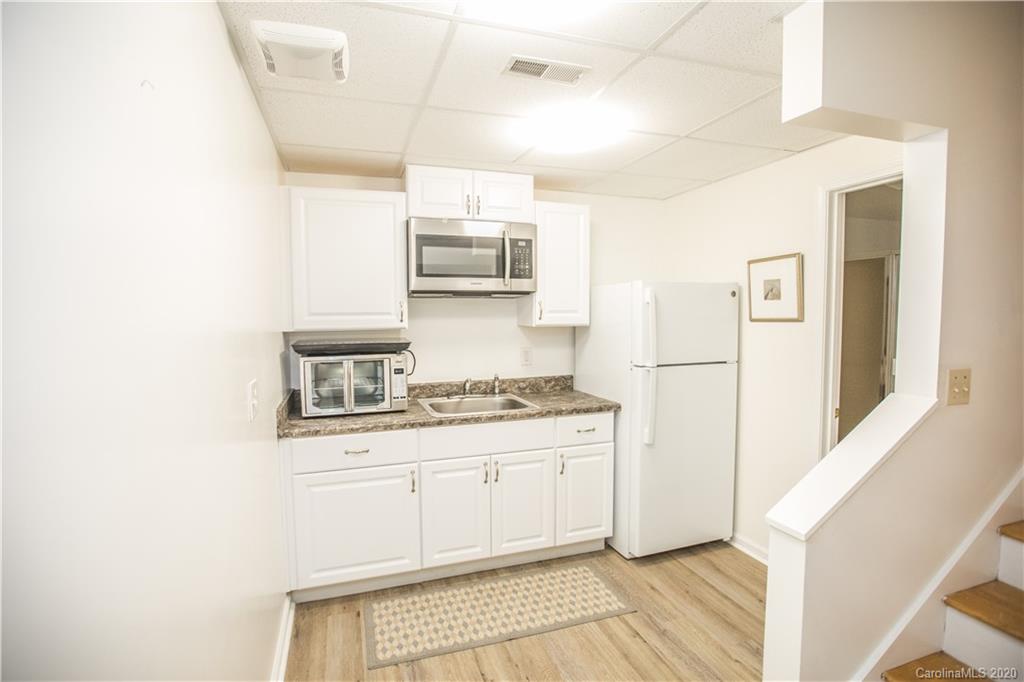 393 Spring Street Saluda, NC 28773 - Photo 18 of 22