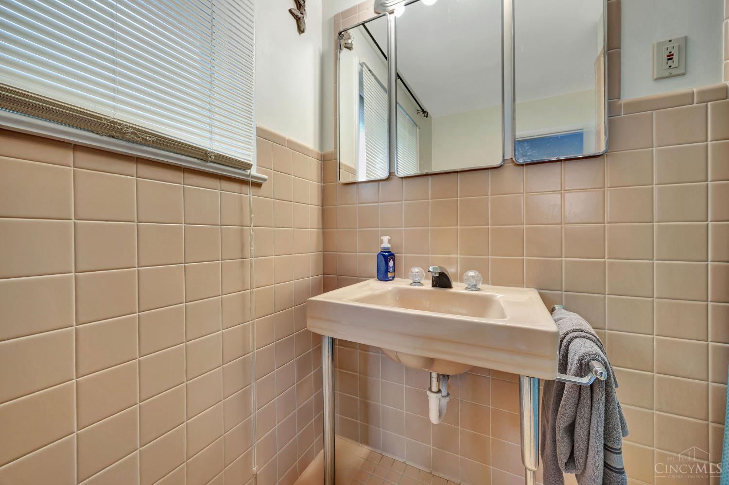 365 Columbia Road Hamilton, OH 45013 - Photo 23 of 45