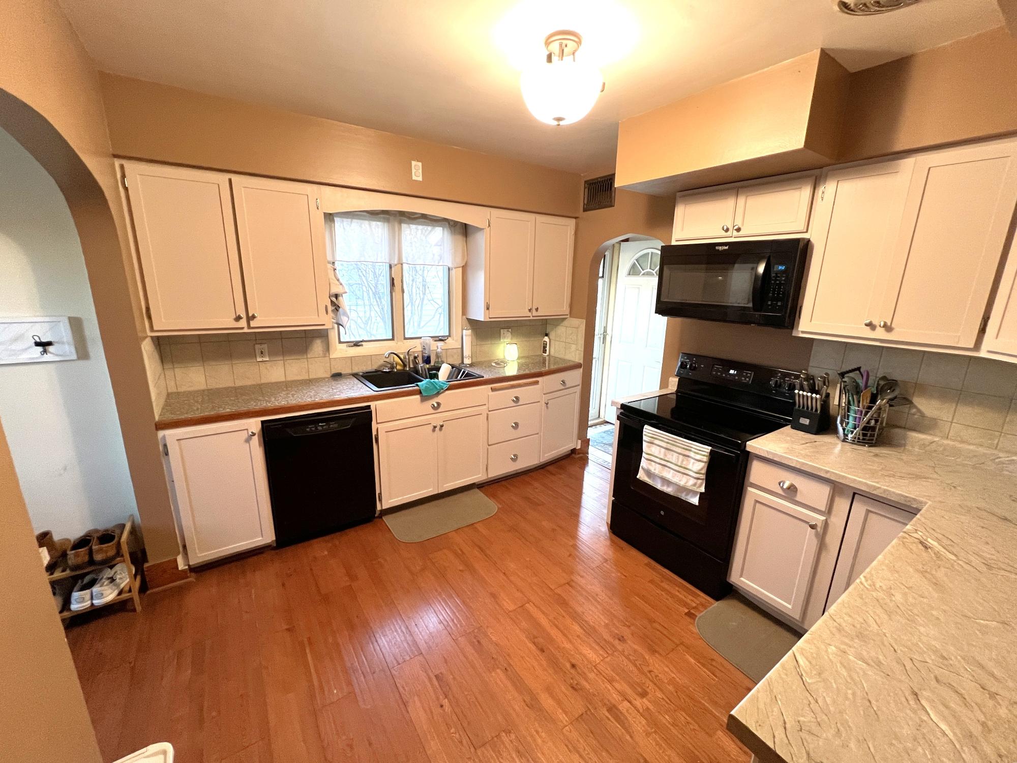 627 Arbutus Street Rhinelander, WI 54501 - Photo 5 of 51 Gallery Image 5