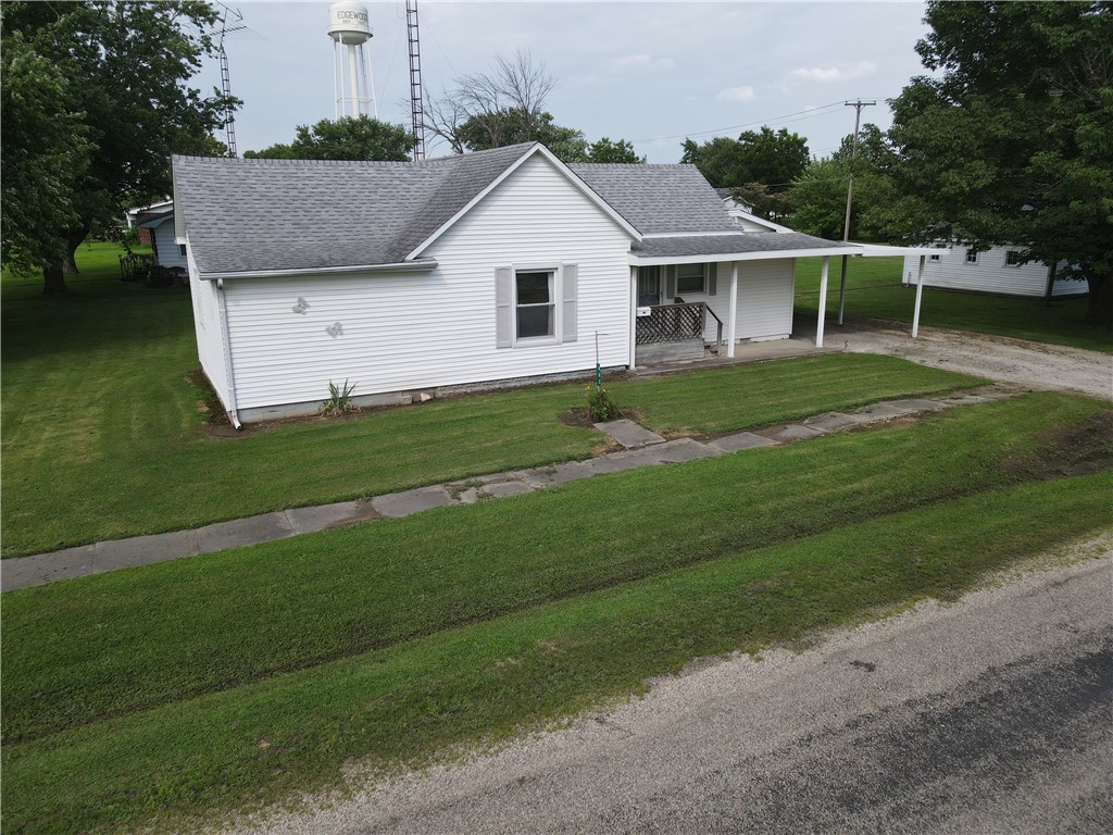 802 Indiana Street Edgewood, IL 62426 - Photo 12 of 37 Gallery Image 12